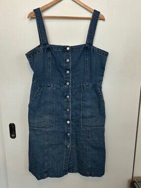 Gap women's denim Jumper size XL